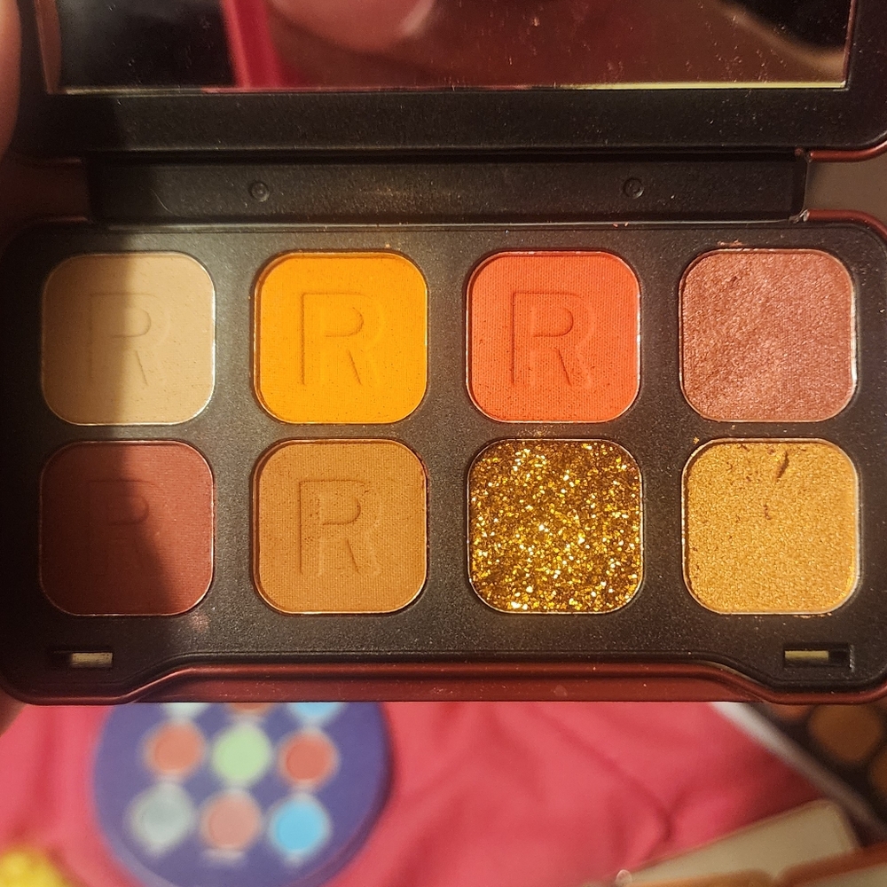 Makeup bundle - Picture 5 of 12